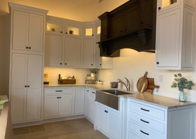 White Kitchen Cabinets & farmhouse sink